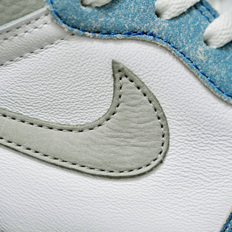BL - AJ1 High Washed Blue