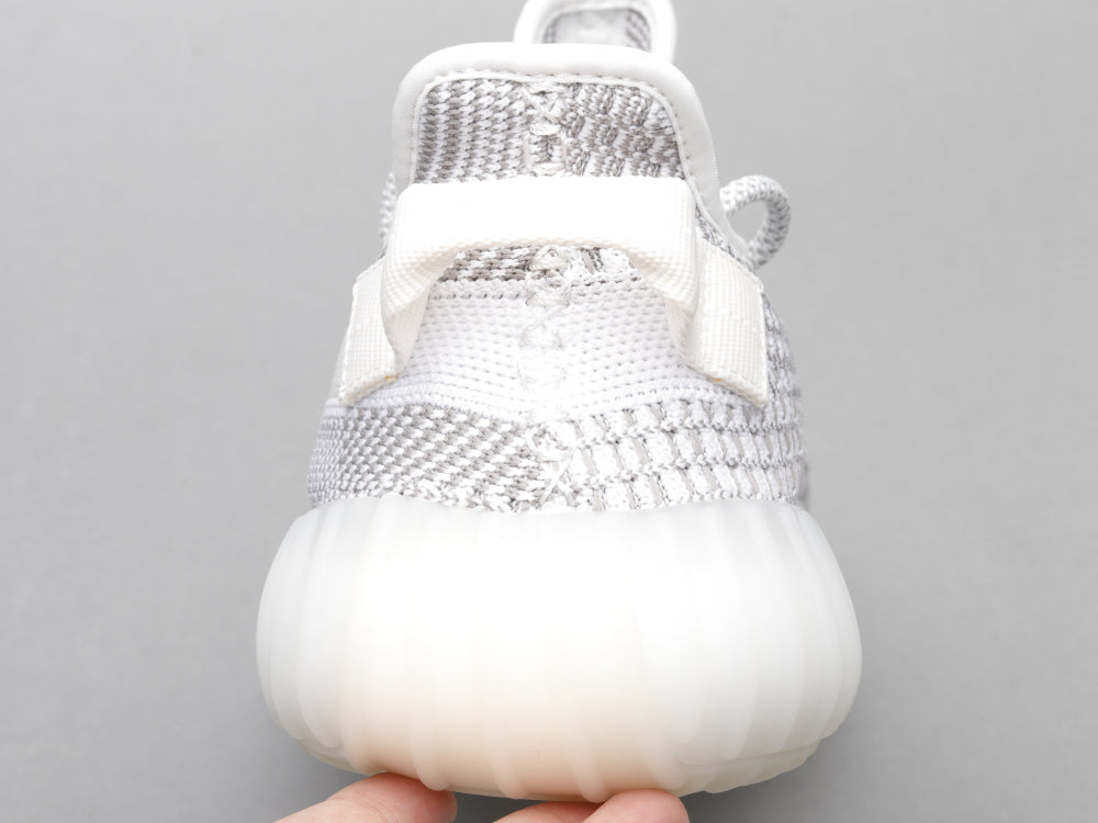 BL - Yzy 350 White Angel Sneaker