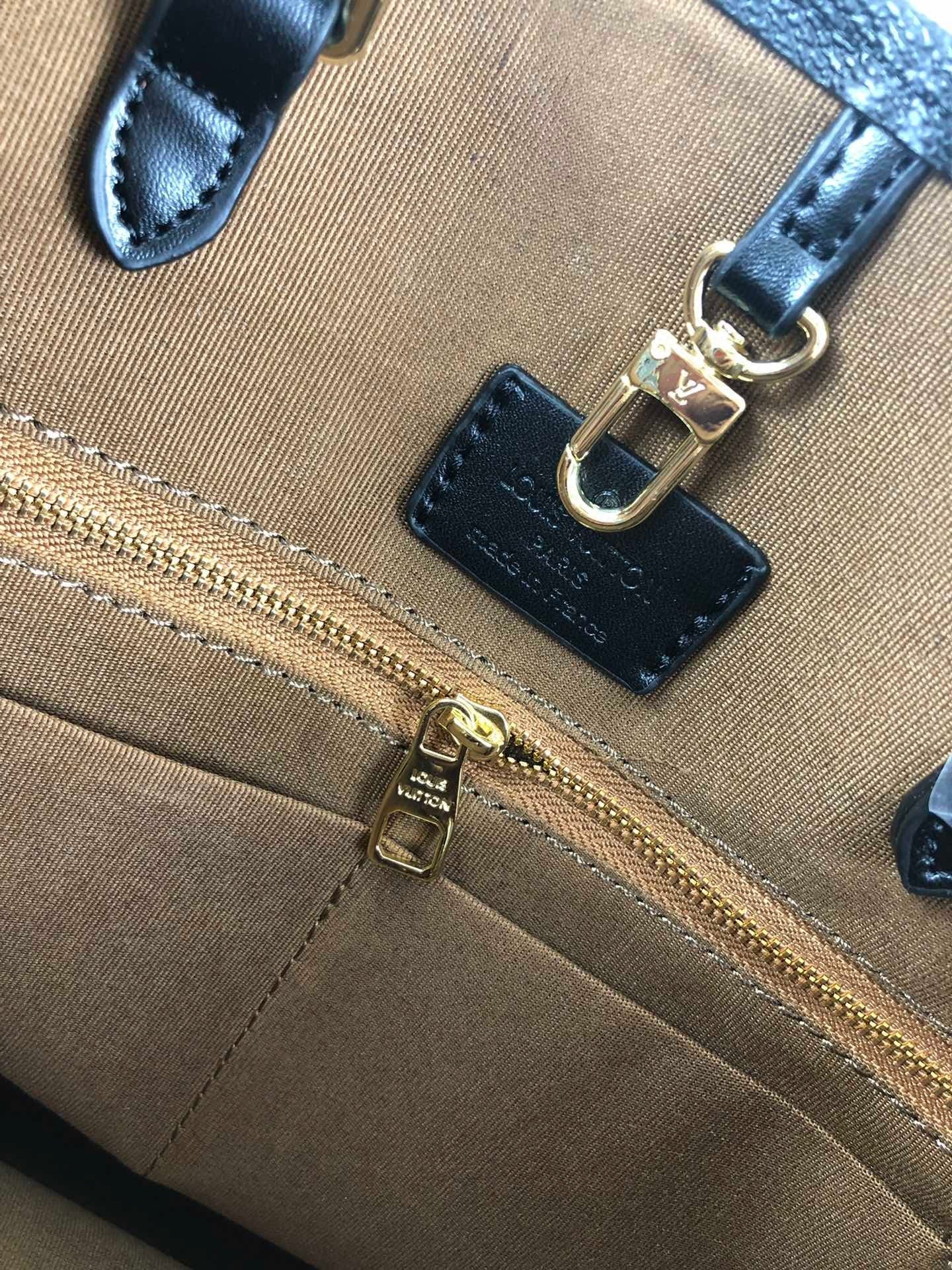 BL - High Quality Bags LUV 045