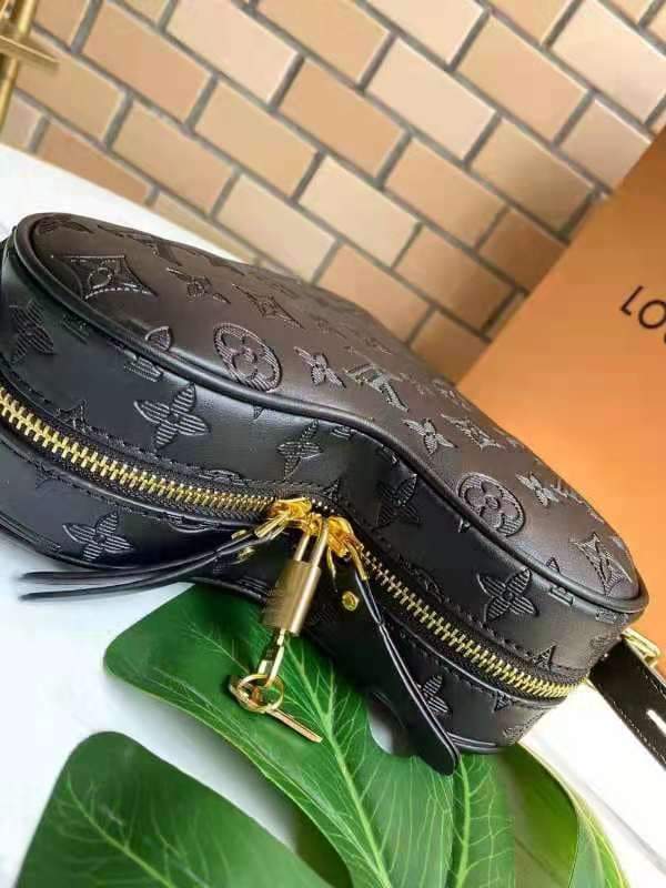 BL - High Quality Bags LUV 988