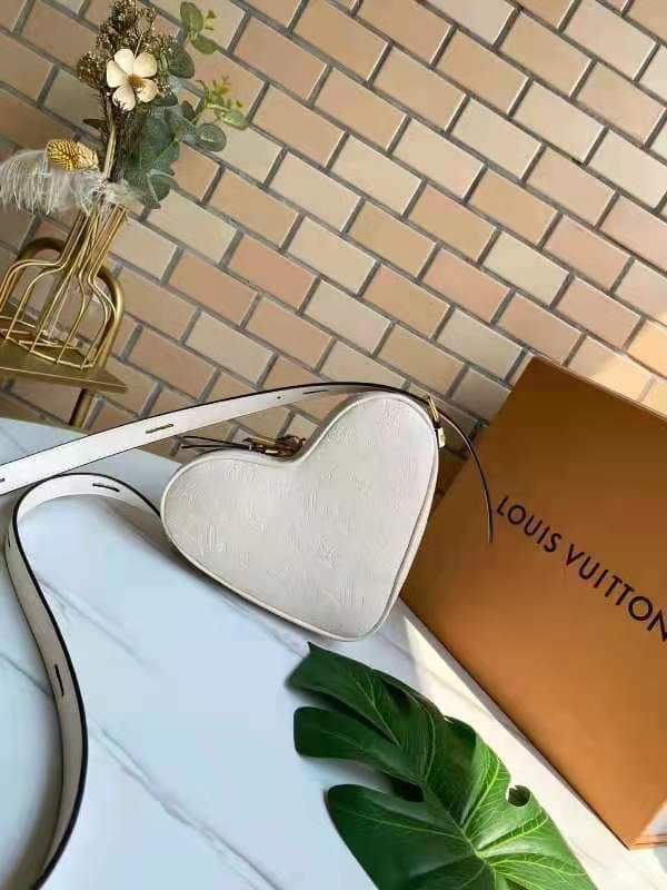 BL - High Quality Bags LUV 988