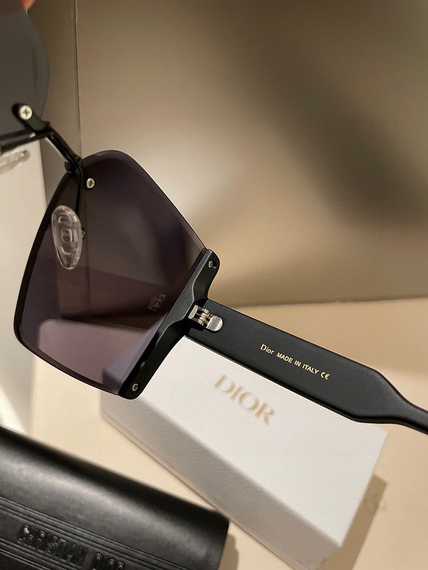 OZ - Dir Sunglasses - 010