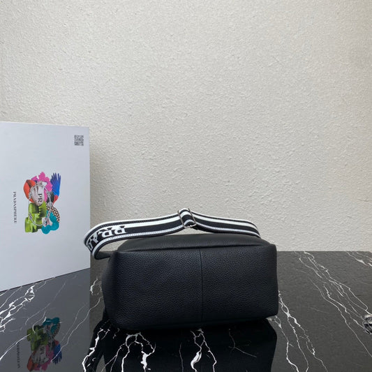 Oz - Fei Bags - 104