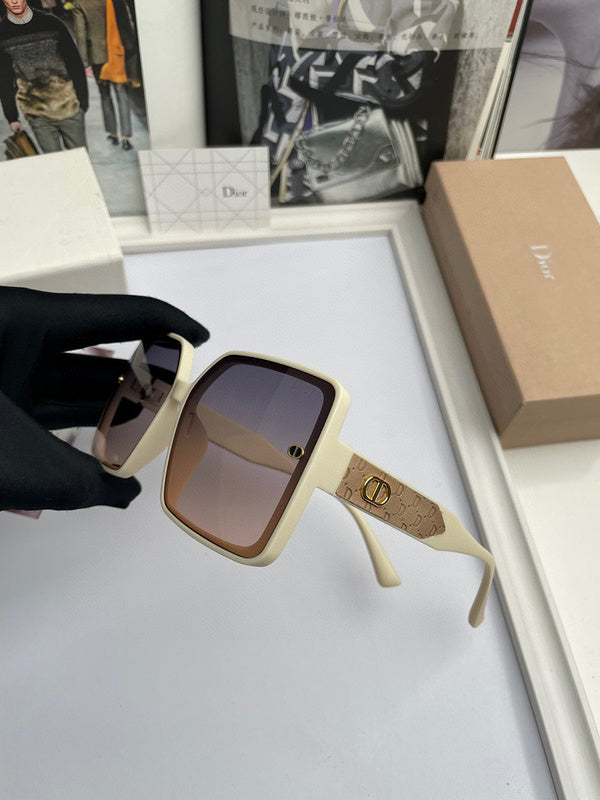 OZ - Dir Sunglasses - 090