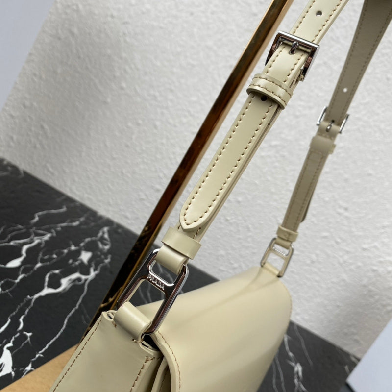 Oz - Fei Bags - 1550