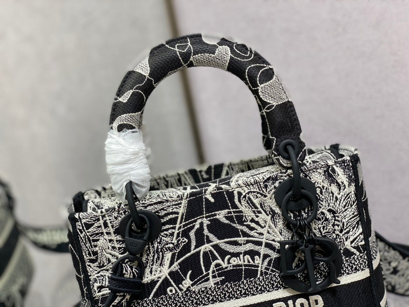 OZ - Dir Bags - 1096