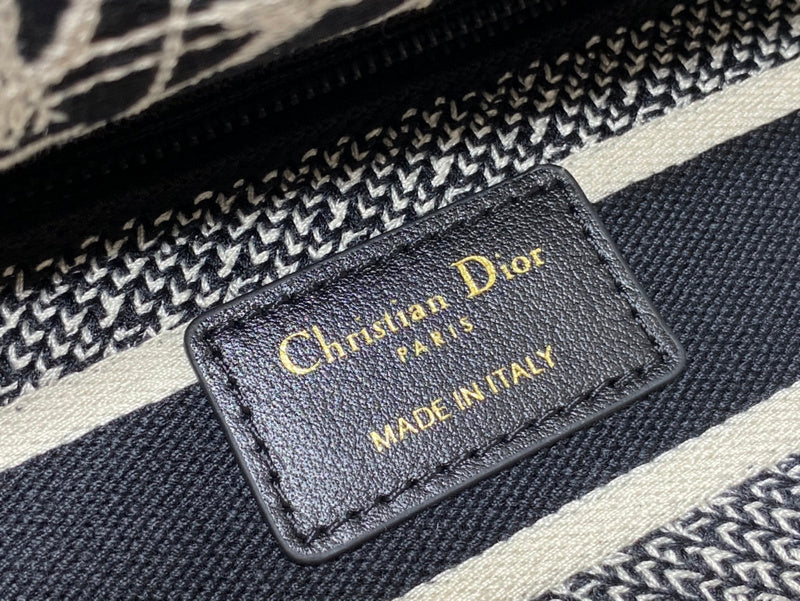 OZ - Dir Bags - 1096