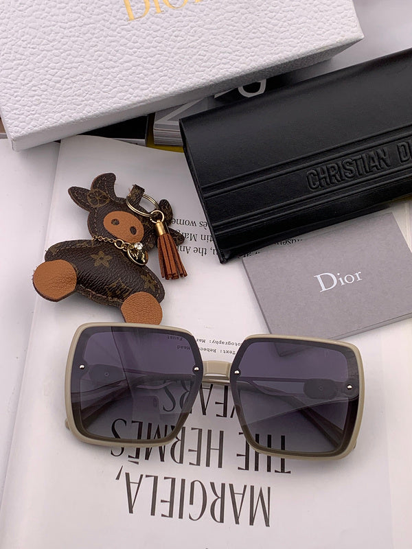 OZ - Dir Sunglasses - 109