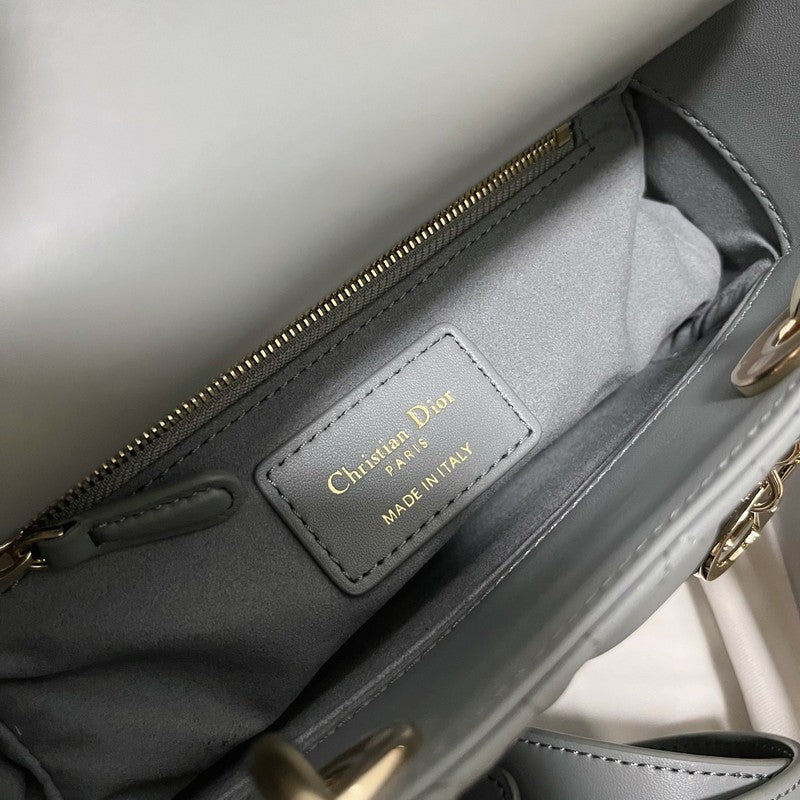 OZ - Dir Bags - 1094