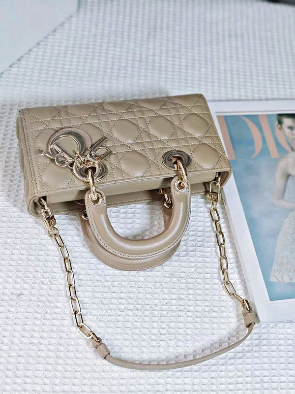 OZ - Dir Bags - 1070