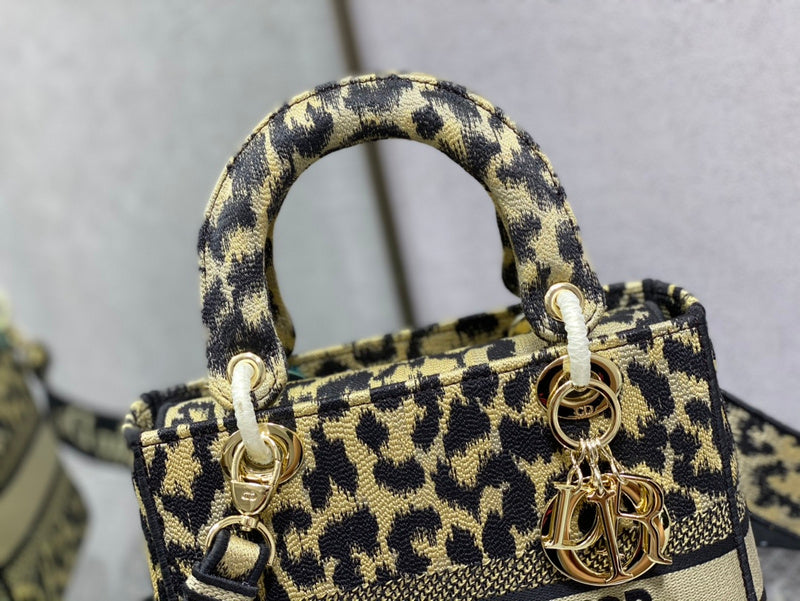 OZ - Dir Bags - 1086