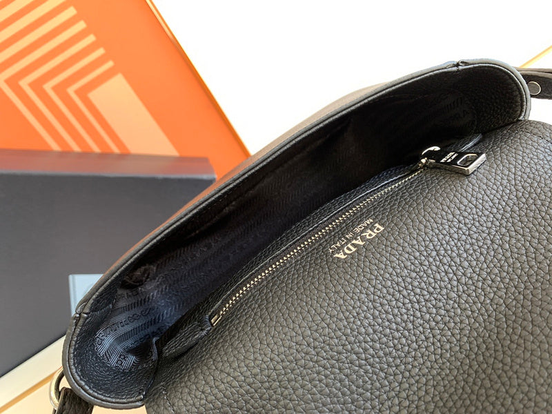 Oz - Fei Bags - 950
