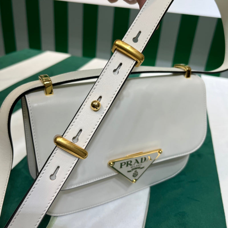 Oz - Fei Bags - 700