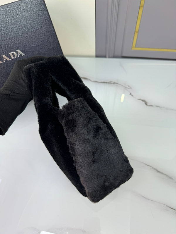 Oz - Fei Bags - 001
