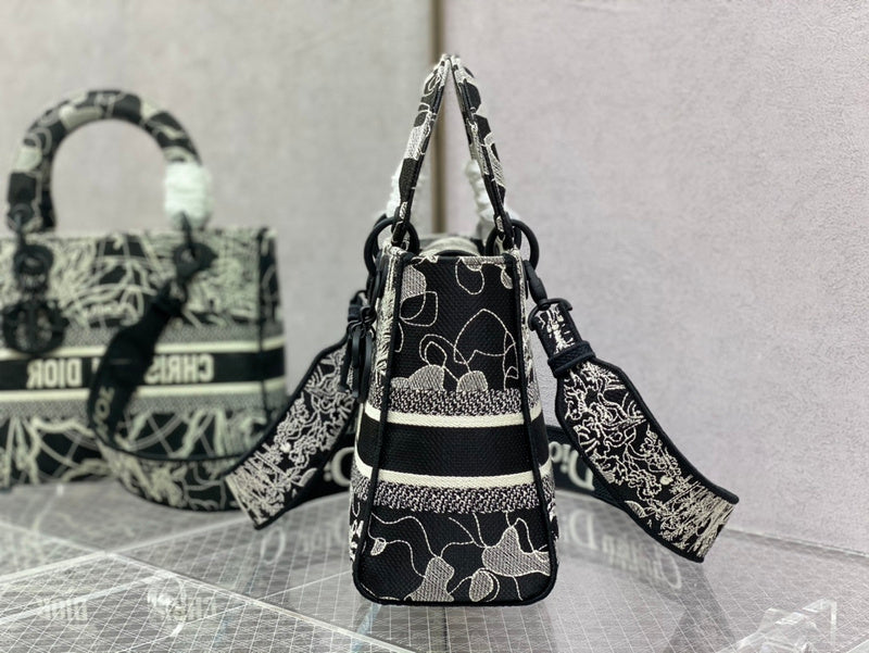 OZ - Dir Bags - 1096