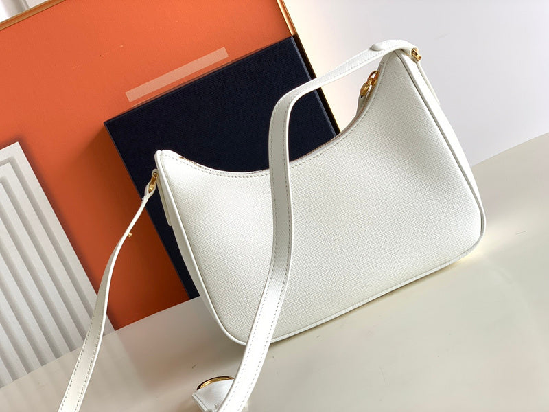 Oz - Fei Bags - 1599