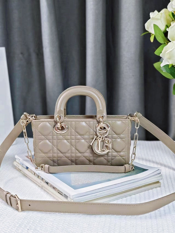 OZ - Dir Bags - 1070