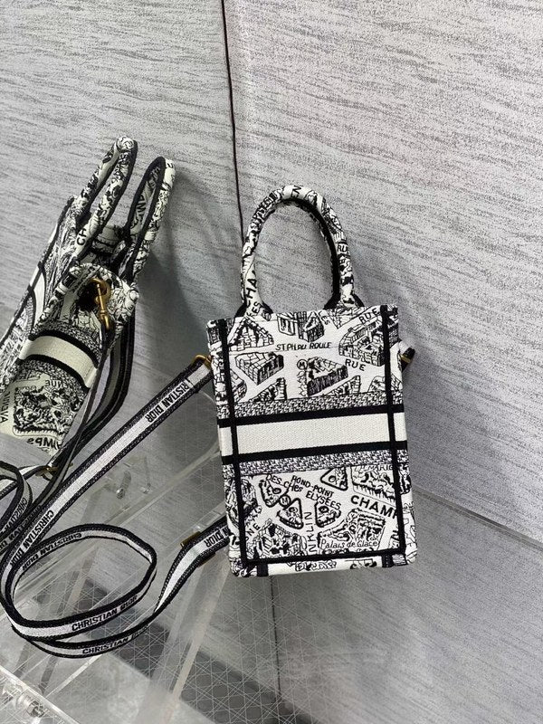 OZ - Dir Bags - 1056