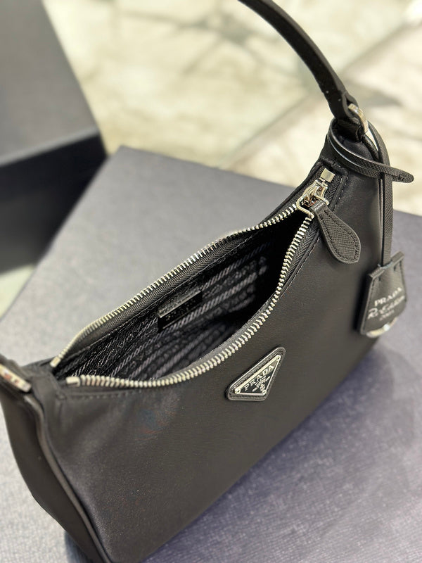 Oz - Fei Bags - 710
