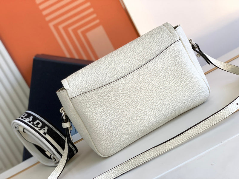 Oz - Fei Bags - 1175