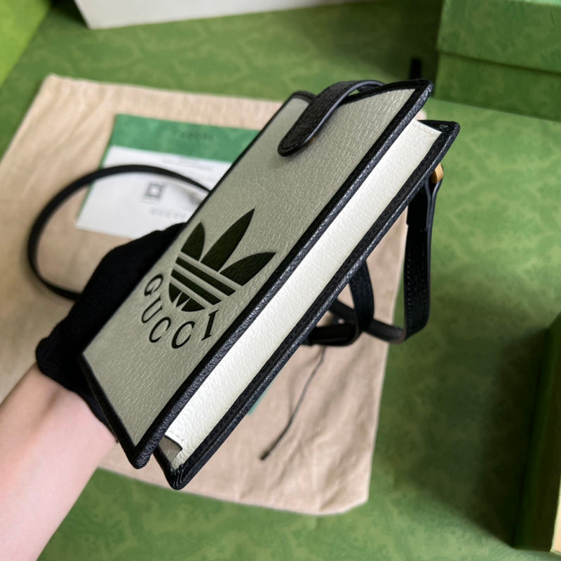 OZ - GCI Bags - 2200