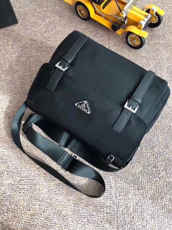 Oz - Fei Bags - 580