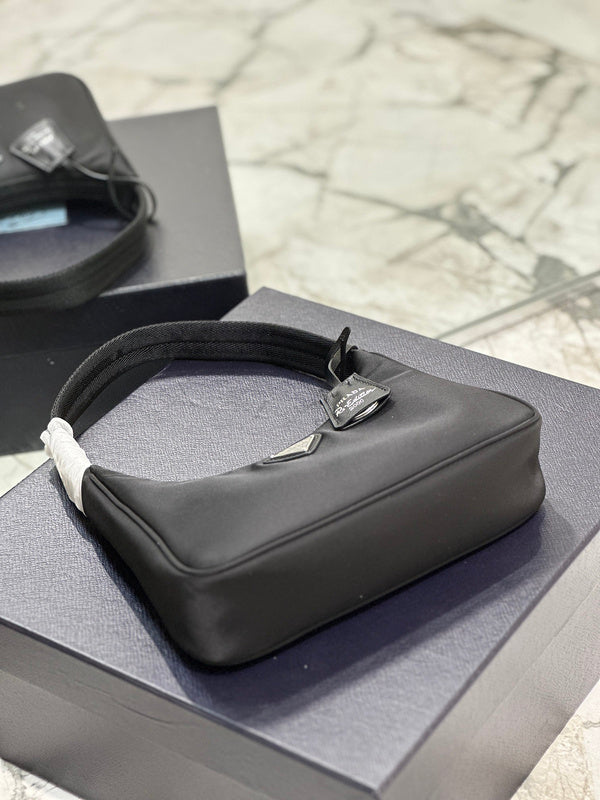 Oz - Fei Bags - 701
