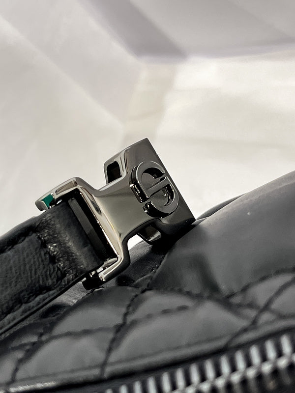 OZ - Dir Bags - 1071