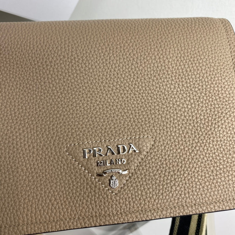 Oz - Fei Bags - 1160