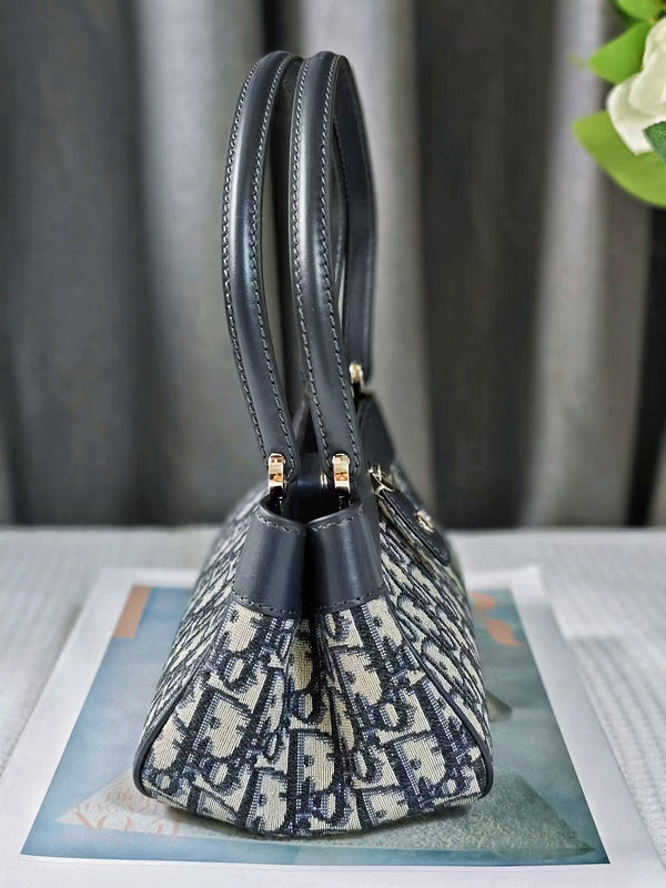 OZ - Dir Bags - 1010