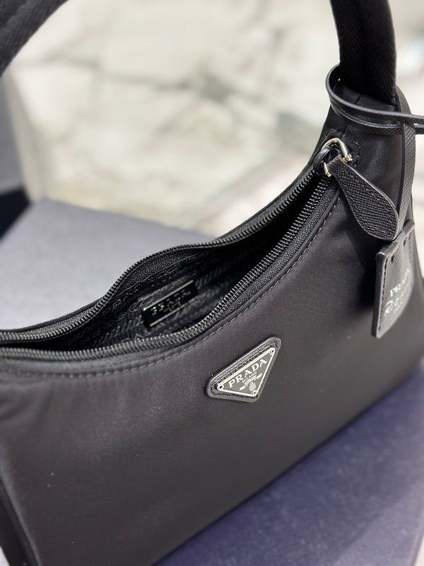 Oz - Fei Bags - 701