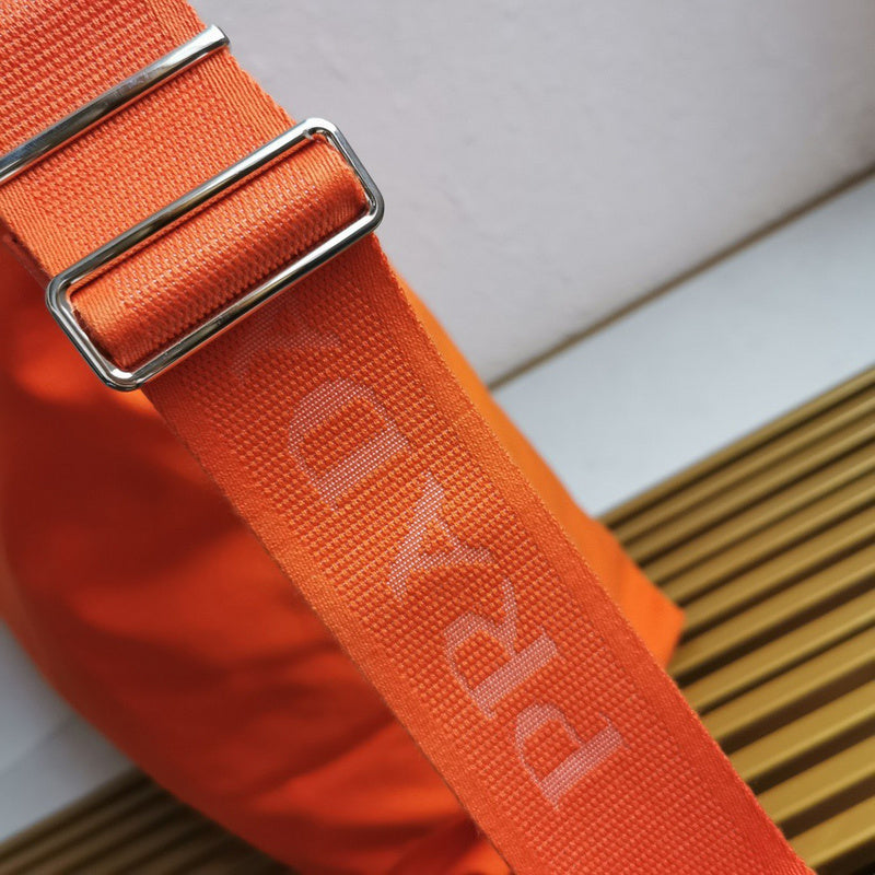 Oz - Fei Bags - 900