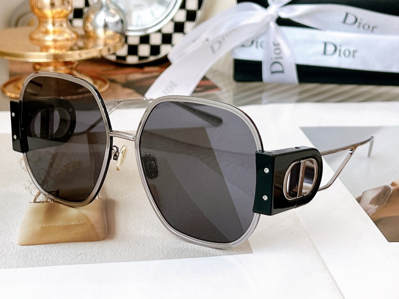 OZ - Dir Sunglasses - 132