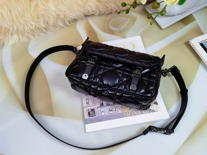 OZ - Dir Bags - 1001