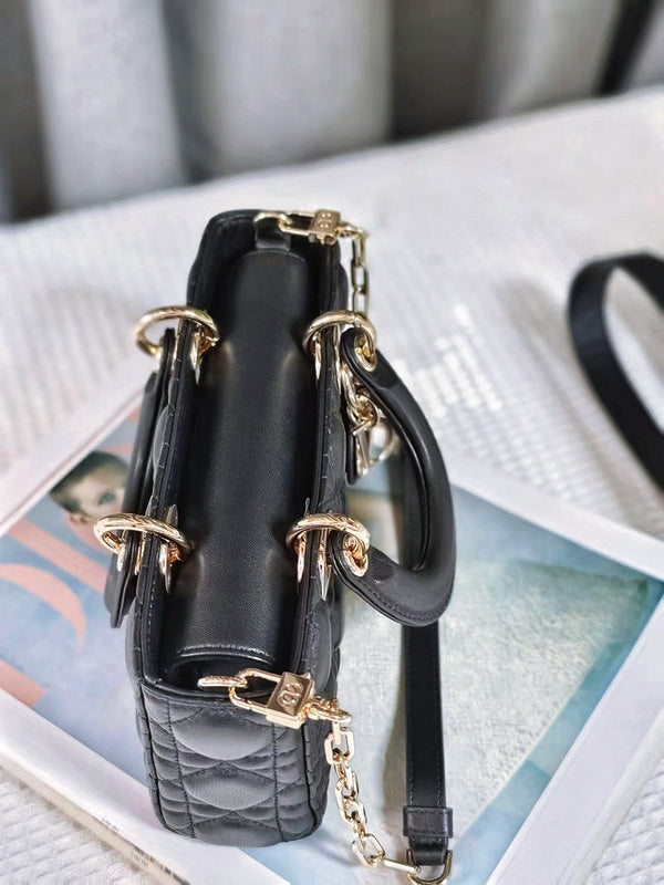 OZ - Dir Bags - 1052