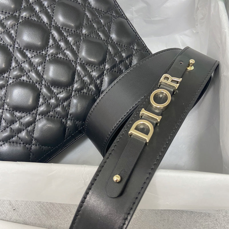 OZ - Dir Bags - 925