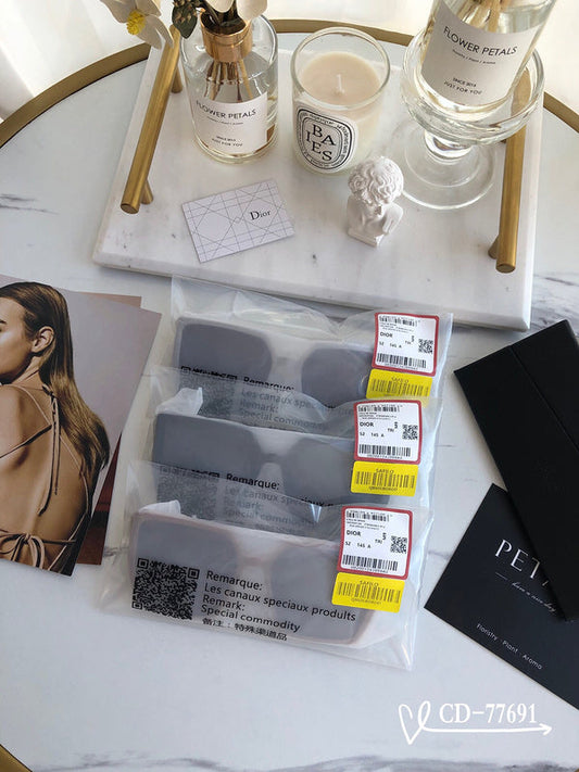 OZ - Dir Sunglasses - 206