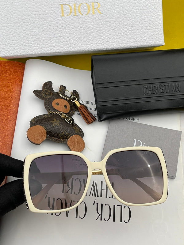 OZ - Dir Sunglasses - 107