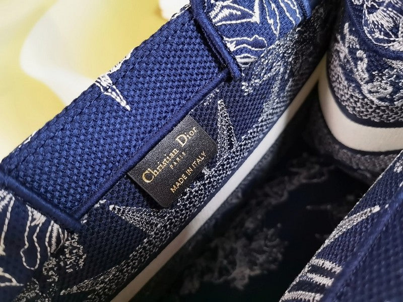 OZ - Dir Bags - 1063