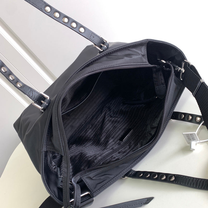 Oz - Fei Bags - 1206