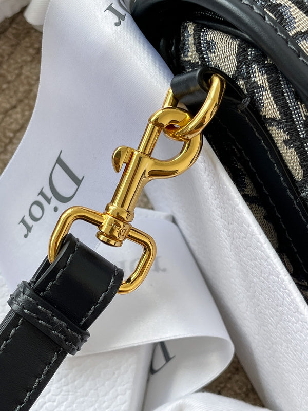 OZ - Dir Bags - 1098