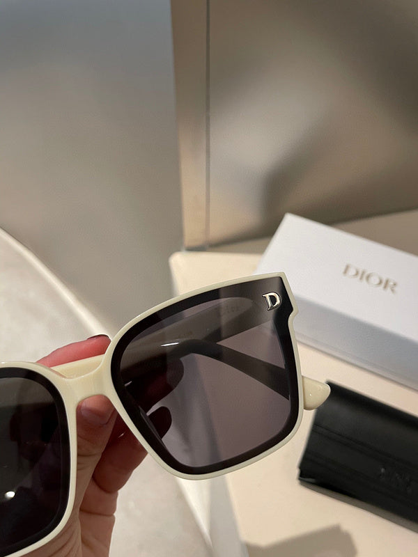 OZ - Dir Sunglasses - 015