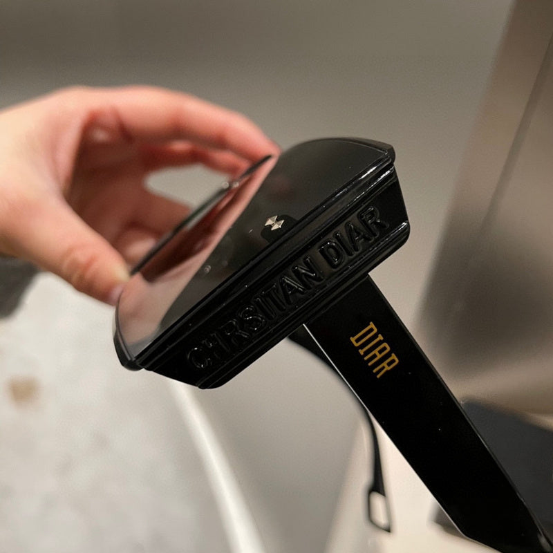 OZ - Dir Sunglasses - 102