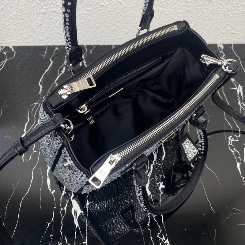 Oz - Fei Bags - 1040