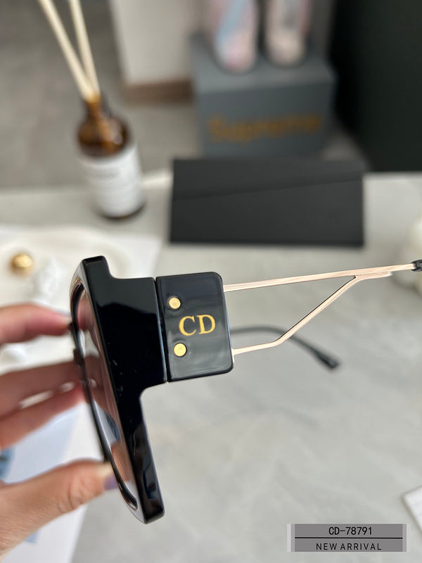 OZ - Dir Sunglasses - 157