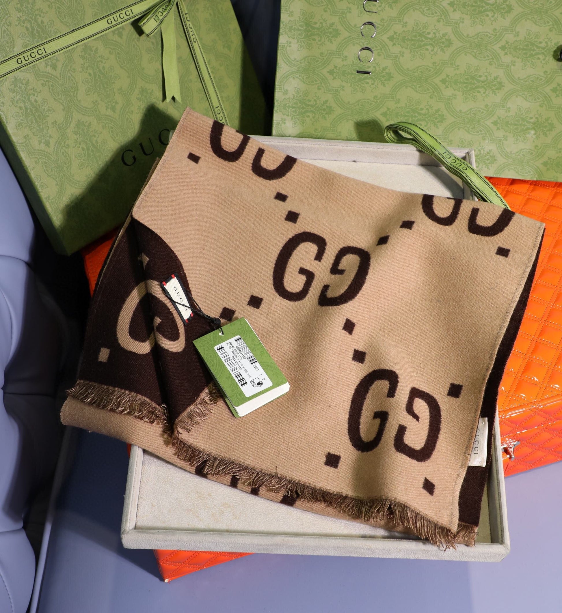 GC230216 GG scarf brown