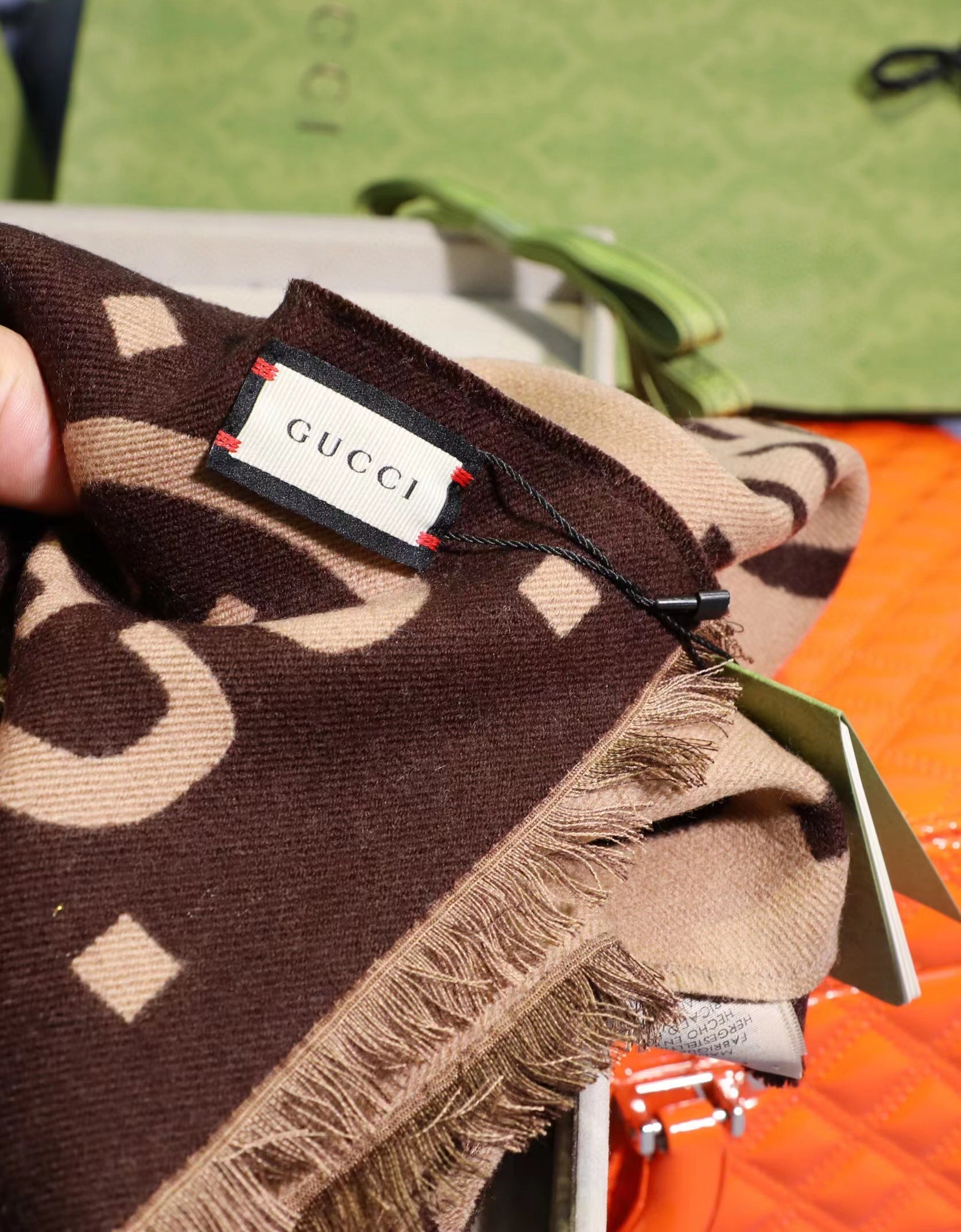 GC230216 GG scarf brown