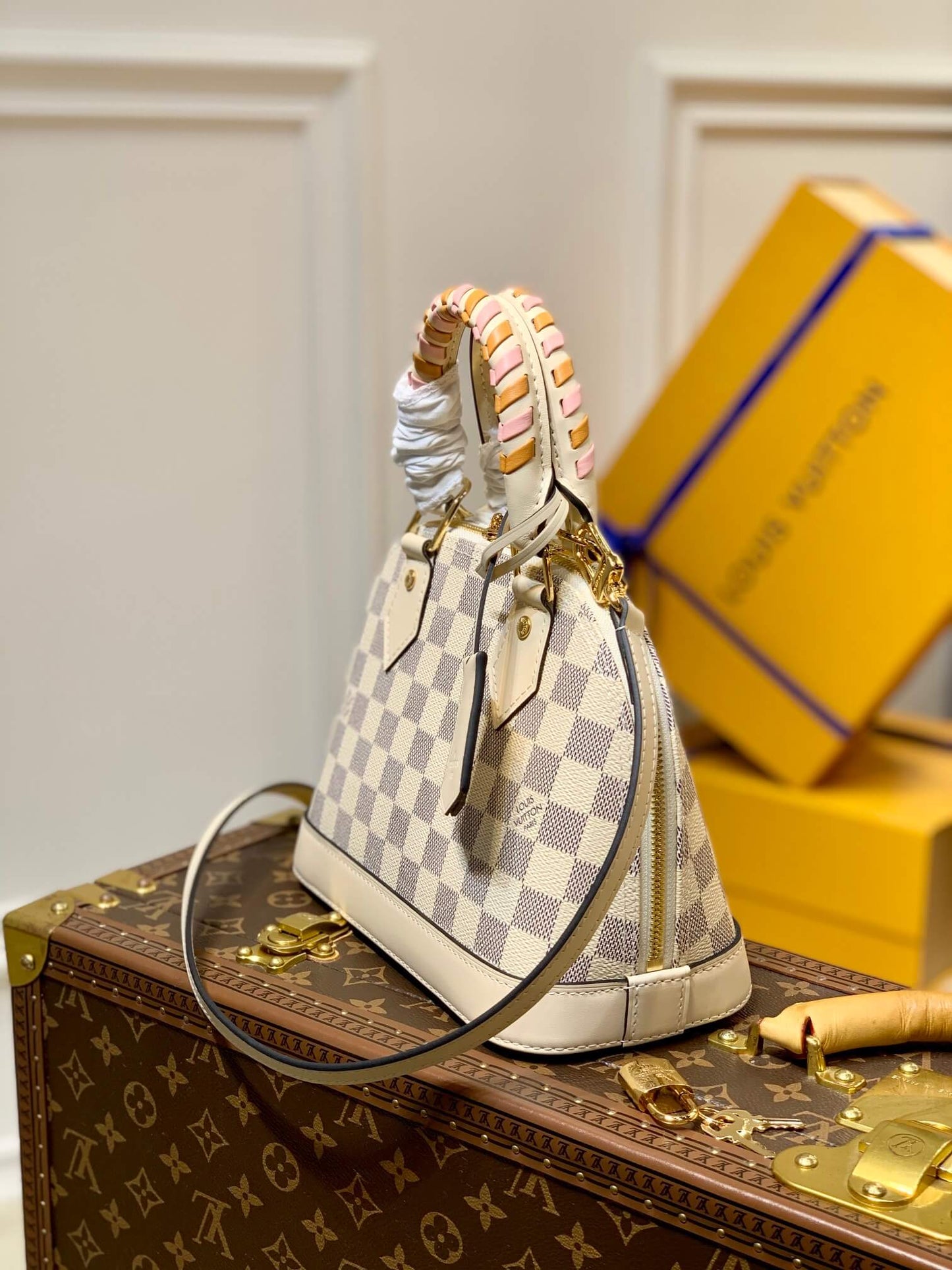 N45294 ALMA BB BAG Damier Azur WHITE WITH PINK N41221