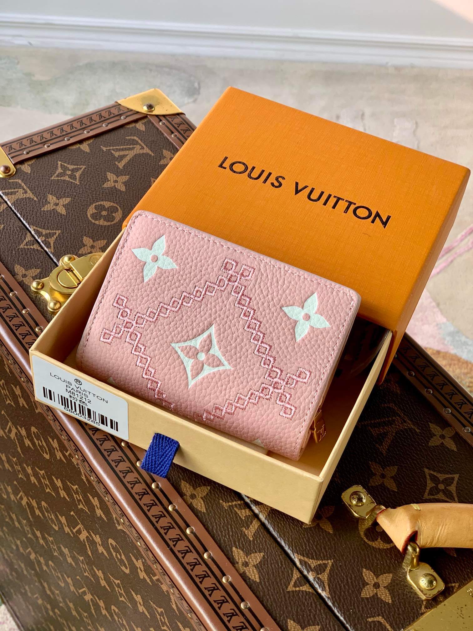 M41938 M81212 CLÉA WALLET pink Monogram Embroidery