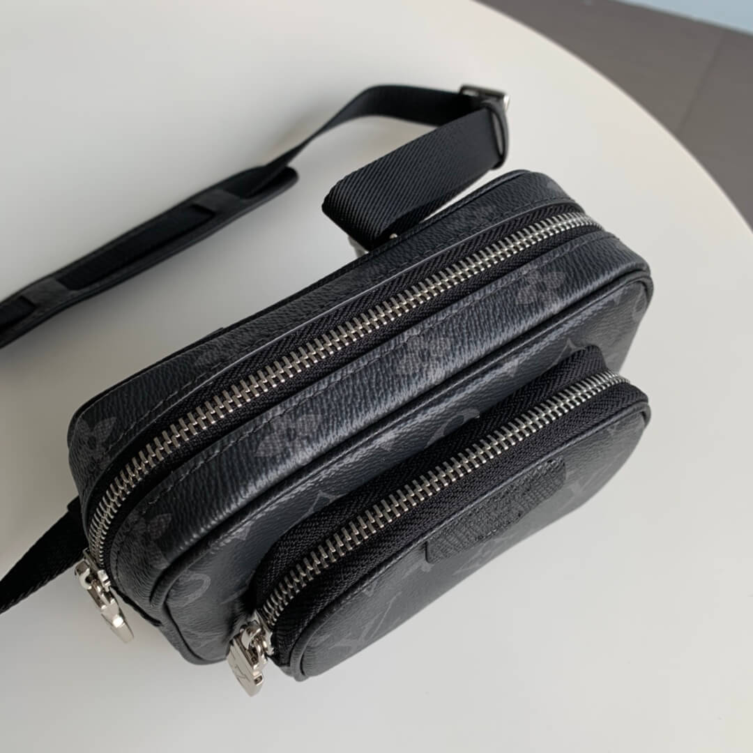 M30755 Outdoor Taigarama Taïga fanny pack black Men's bag Monogram